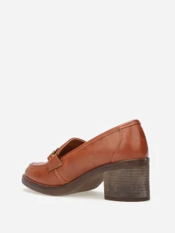 Online La Modeuse Mocassins à talon et mors métallique Camel