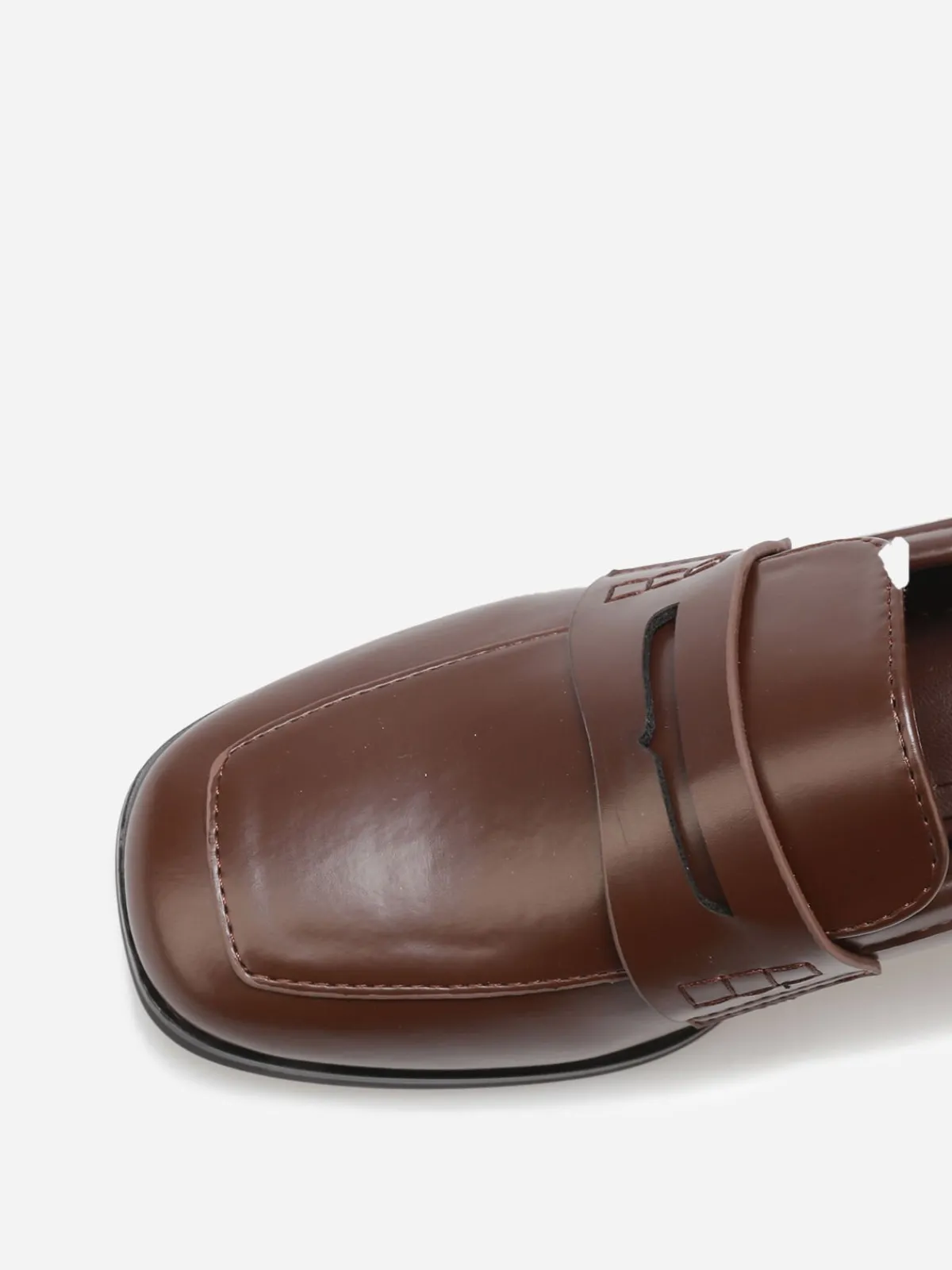 Outlet La Modeuse Mocassins à talon et surpiqûres Marron