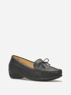Sale La Modeuse Mocassins ajourés avec petit n艙ud Noir