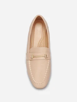 Discount La Modeuse Mocassins avec surpiqûres et bride dorée Beige