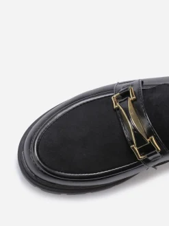 Outlet La Modeuse Mocassins bi-matières à boucle métallique Noir
