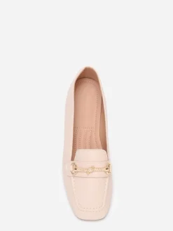 Best La Modeuse Mocassins carrés à boucle dorée Beige