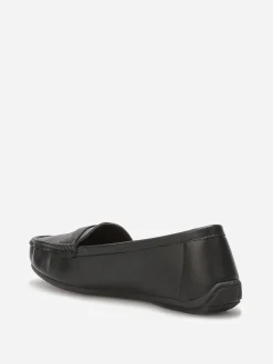 Discount La Modeuse Mocassins classiques en simili Noir