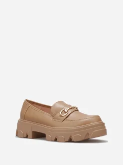 Hot La Modeuse Mocassins crantés avec bride dorée Taupe