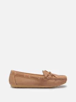 Outlet La Modeuse Mocassins en suédine à n艙ud Taupe