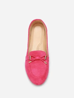 Discount La Modeuse Mocassins en suédine à n艙ud grandes tailles Fuchsia