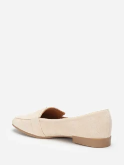 Sale La Modeuse Mocassins  en suédine avec boucle à strass Beige