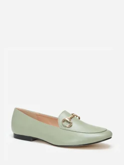New La Modeuse Mocassins plats à bride métallique Vert