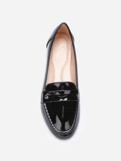 Sale La Modeuse Mocassins slippers vernis Noir