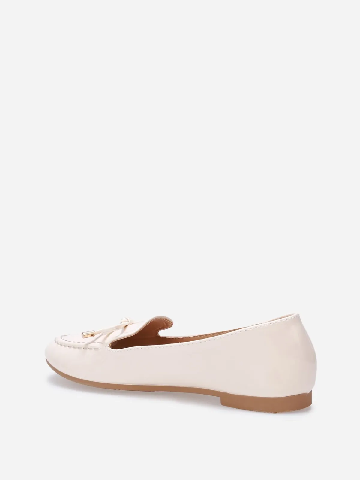 New La Modeuse Mocassins slippers vernis à noeud Beige
