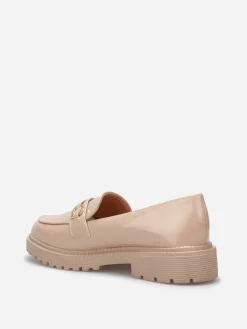 Outlet La Modeuse Mocassins vernis à semelle texturée Taupe
