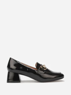 Best La Modeuse Mocassins vernis à talon et mors doré Noir