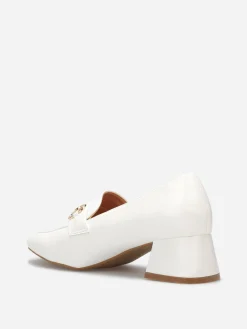 Sale La Modeuse Mocassins vernis à talon et mors doré Blanc