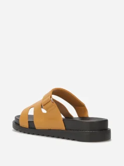 Online La Modeuse Mules à brides ajourées avec plateforme Camel