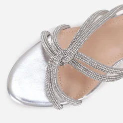 Sale La Modeuse Mules  à brides strass entrelacées grandes tailles Argenté