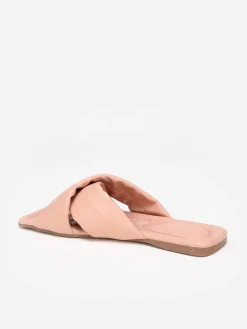 Online La Modeuse Mules à larges brides croisées Rose