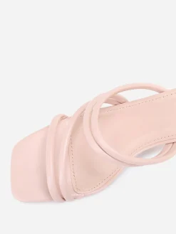 New La Modeuse Mules à talon multi brides Beige