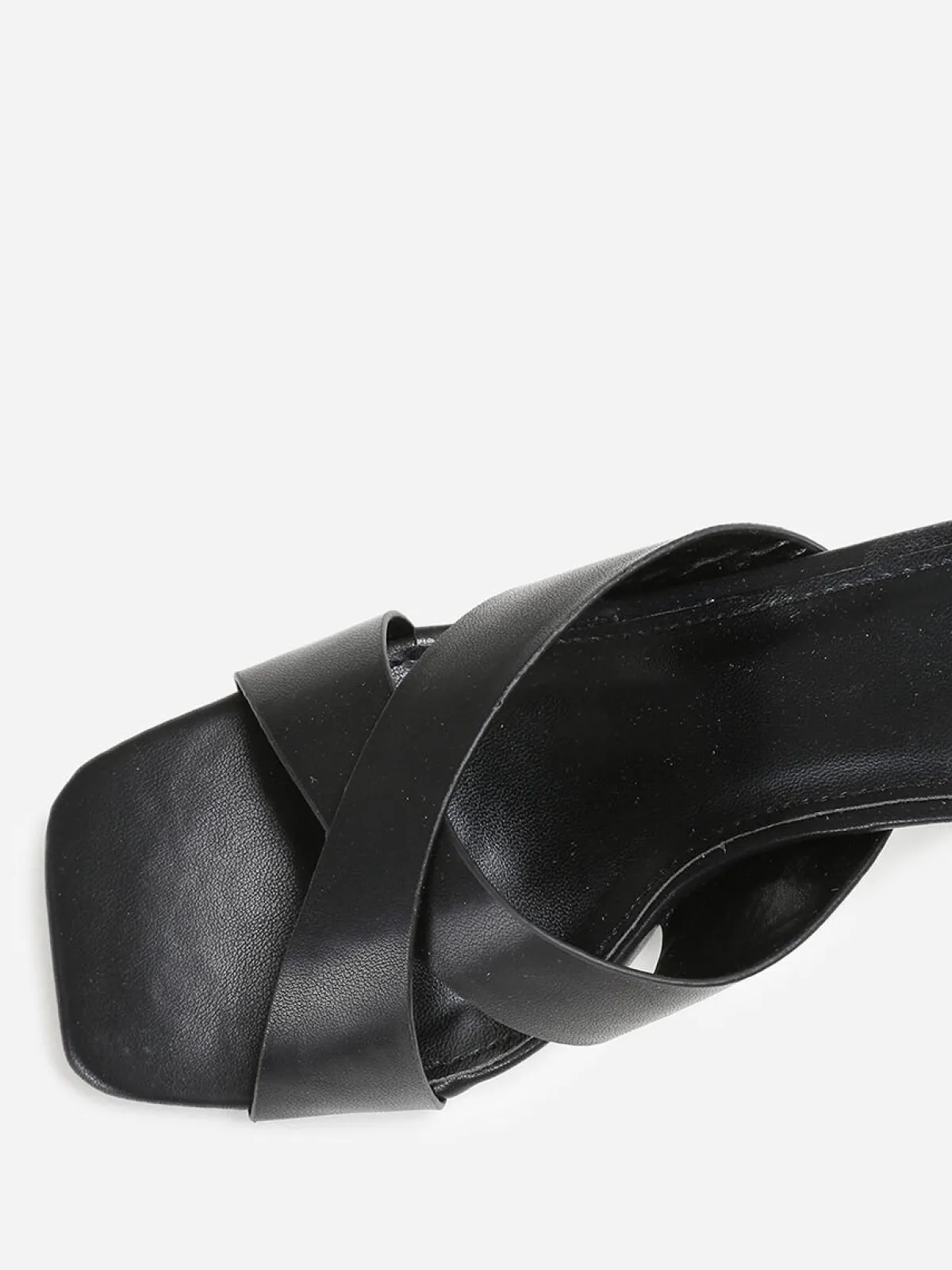 Discount La Modeuse Mules à talon trapèze et brides croisées Noir
