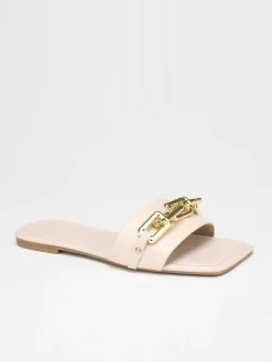New La Modeuse Mules  avec chaîne Beige