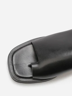 Discount La Modeuse Mules avec entre-doigts et plateforme Noir