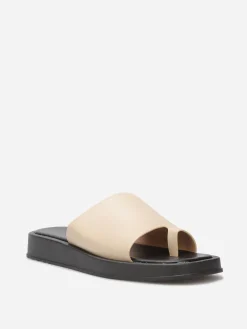 Hot La Modeuse Mules avec entre-doigts et plateforme Beige