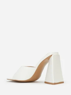 New La Modeuse Mules en simili à large talon triangle Blanc