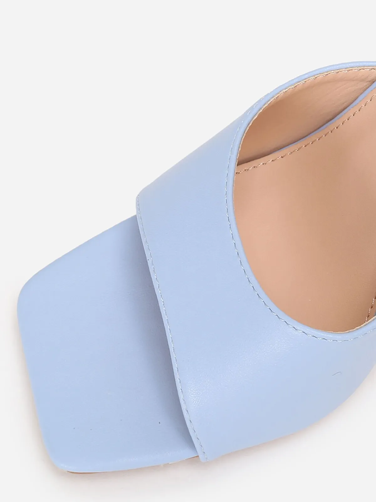 Outlet La Modeuse Mules en simili à large talon triangle BleuClair