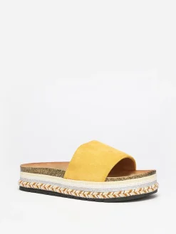 New La Modeuse Mules  en suédine à plateforme ethnique Jaune