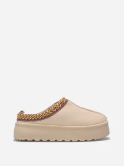New La Modeuse Mules en suédine avec broderies Beige