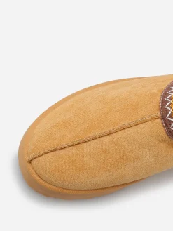Hot La Modeuse Mules en suédine avec broderies Camel