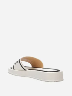 La Modeuse Mules 