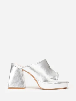 Clearance La Modeuse Mules plateformes à talon trapèze Argenté