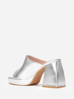 Clearance La Modeuse Mules plateformes  à talon trapèze Argenté