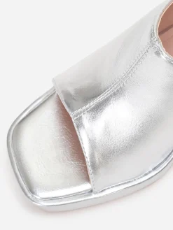 Clearance La Modeuse Mules plateformes  à talon trapèze Argenté