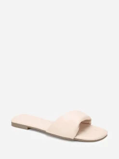 Discount La Modeuse Mules plates à bride torsadée en simili Beige