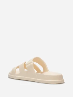 Discount La Modeuse Mules plates à brides ajourées Beige