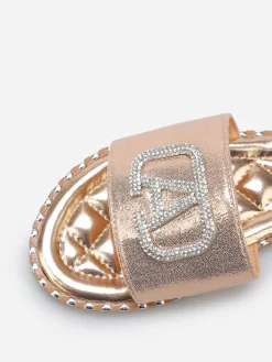 Outlet La Modeuse Mules plates à strass et clous Dorérose