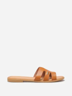 Outlet La Modeuse Mules plates en simili à détail métallique Camel