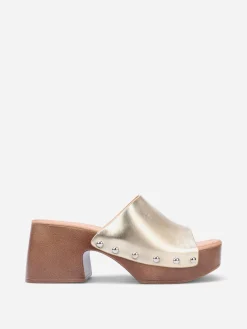 Best La Modeuse Mules sabots cloutées à plateforme Doré