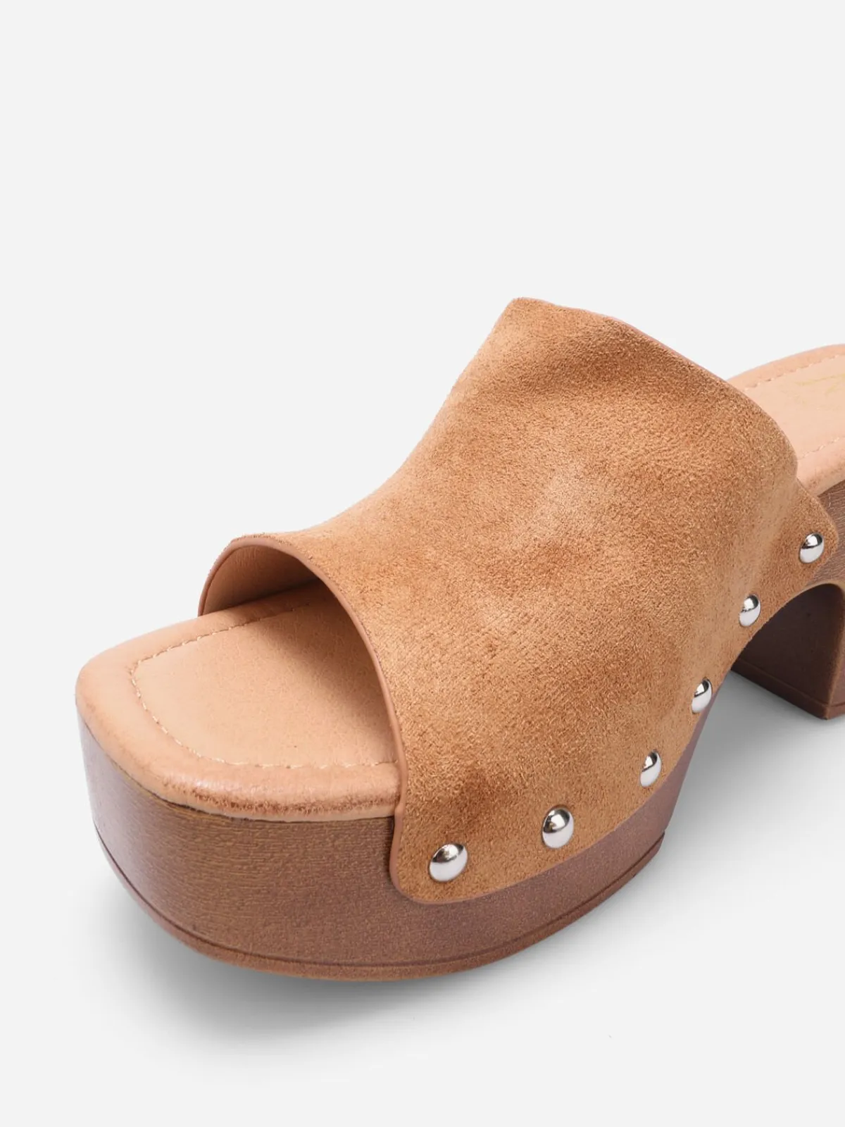 Best La Modeuse Mules sabots cloutées à plateforme Camel