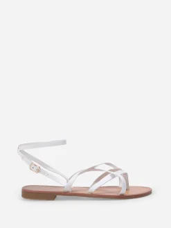 Hot La Modeuse Nu-pieds à fines brides croisées Blanc