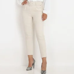 La Modeuse Pantalon à pinces ceinturé Beige