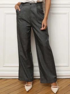 Sale La Modeuse Pantalon à pinces et imprimé rayures Gris