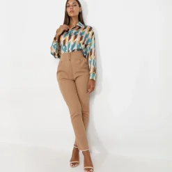 Outlet La Modeuse Pantalon à pinces plissé et boutonné Beigefoncé