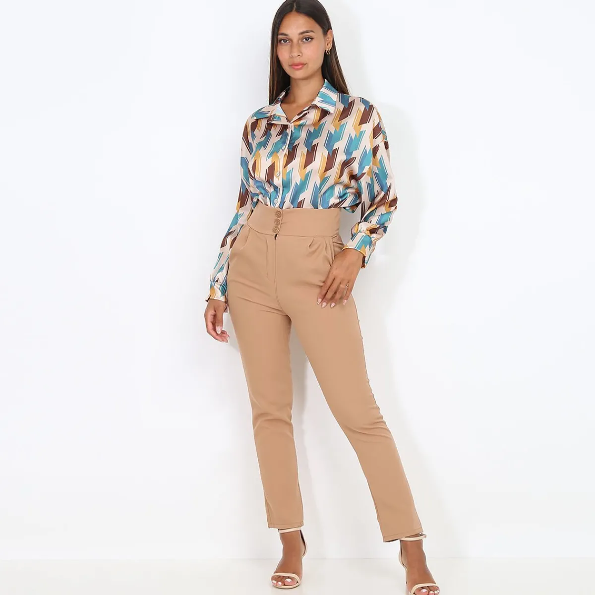 Outlet La Modeuse Pantalon à pinces plissé et boutonné Beigefoncé