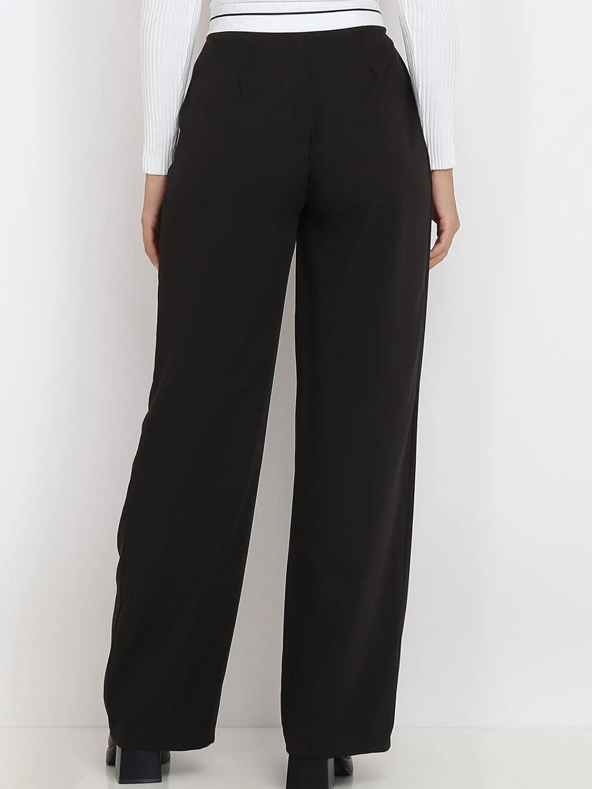 Best La Modeuse Pantalon ample style dad Noir