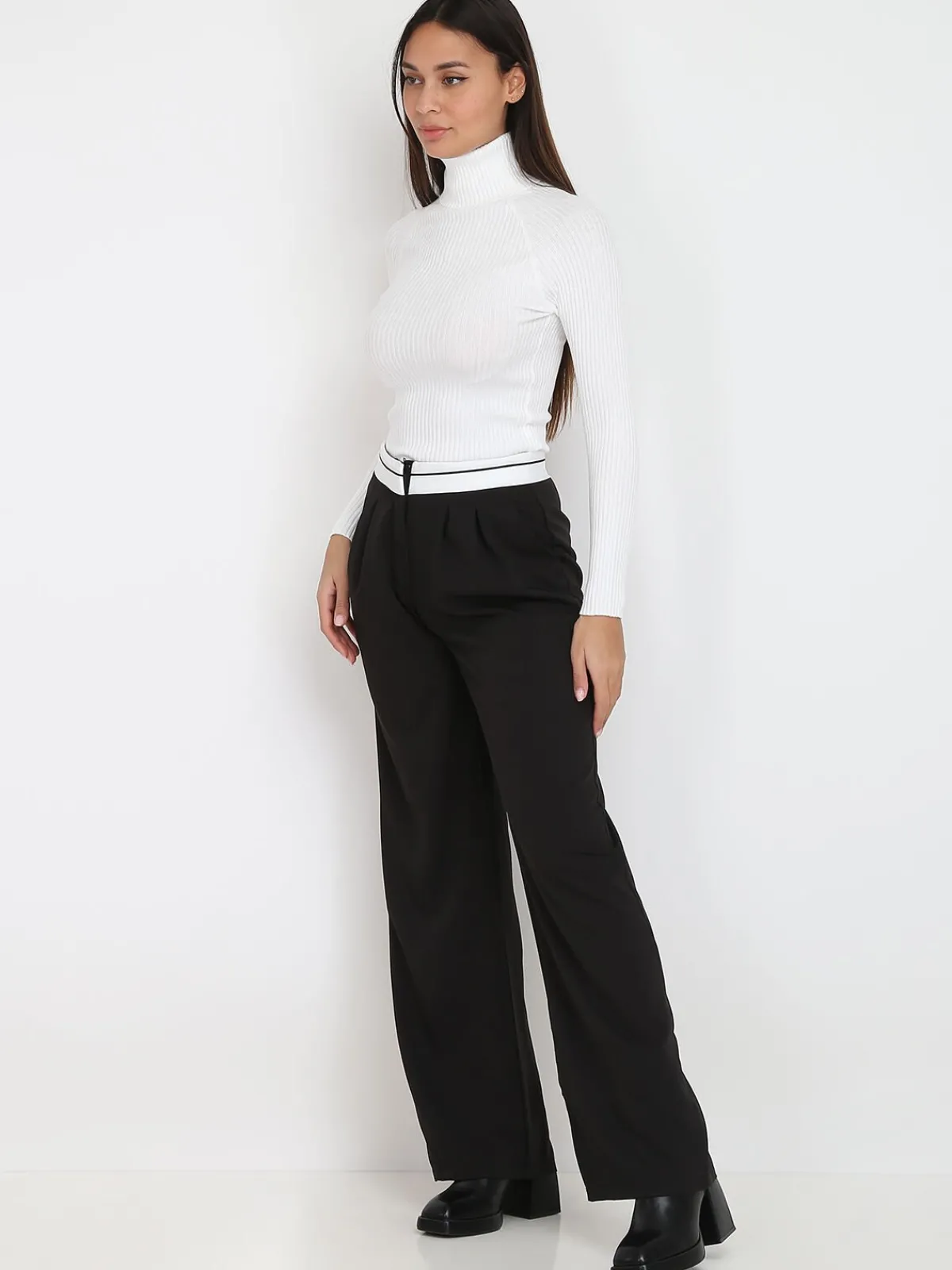 Best La Modeuse Pantalon ample style dad Noir