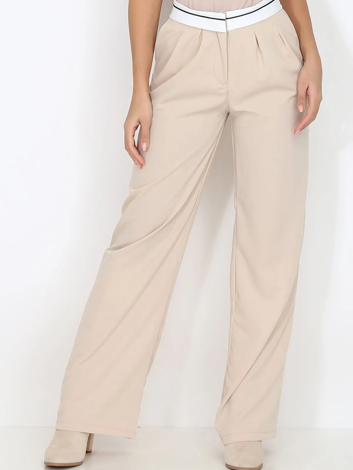 La Modeuse Pantalon ample style dad Beige