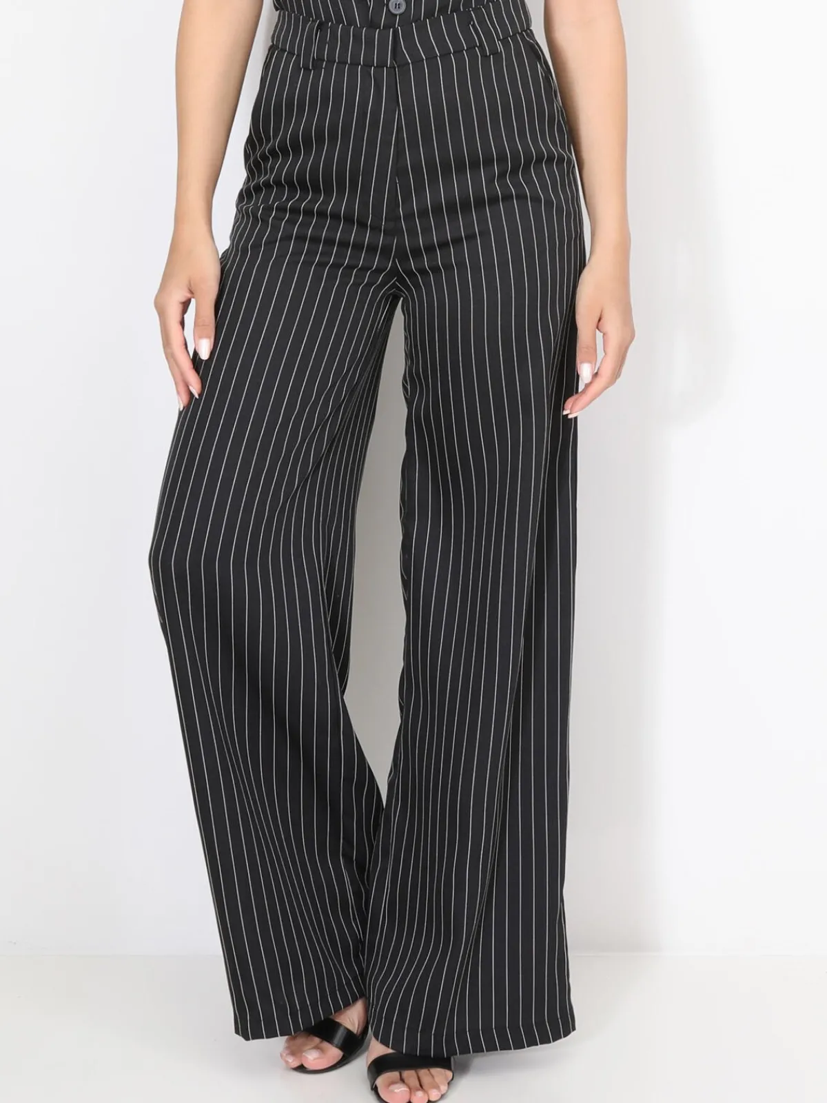 Outlet La Modeuse Pantalon de costume à fines rayures Noir