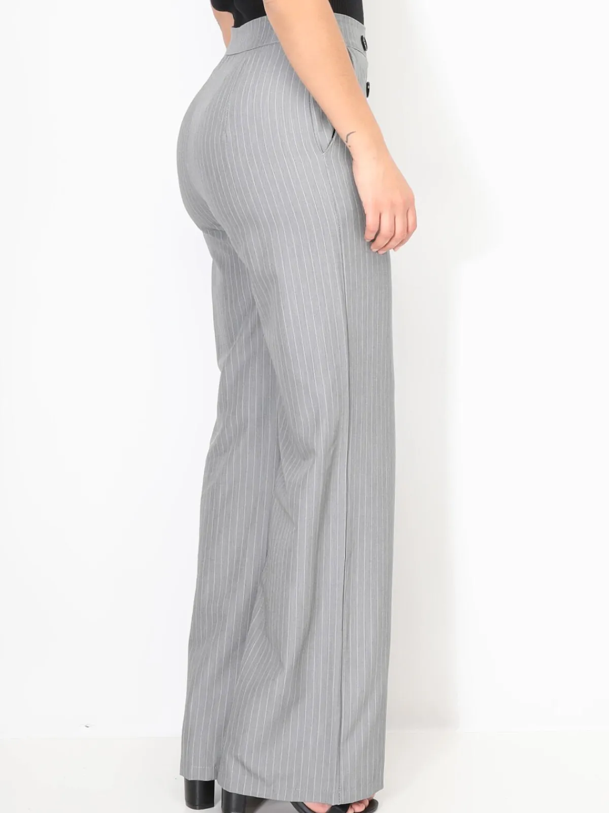 New La Modeuse Pantalon de costume à rayures Grisclair